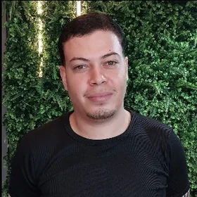 Felipe Silva — Barbeiro da unidade Centro